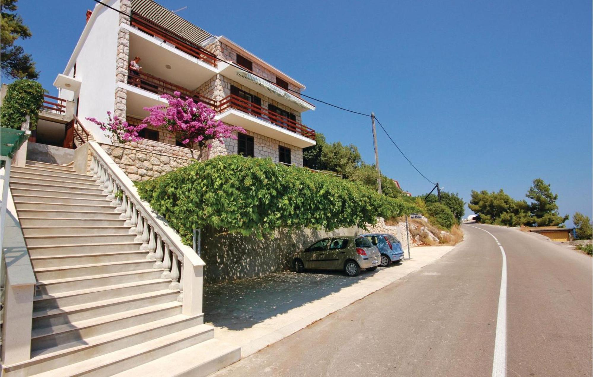 Beautiful Apartment In Prizba With Wifi Exterior photo